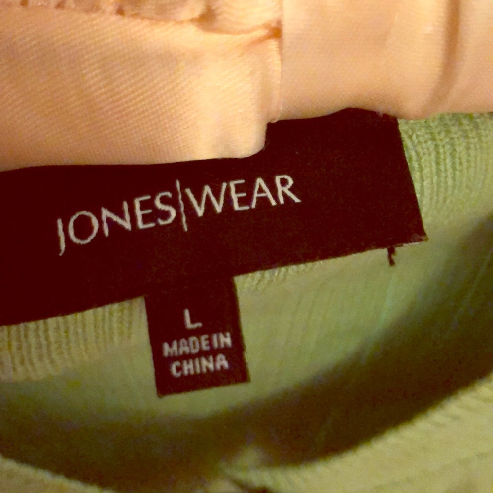 Jones wear sweater and matching top